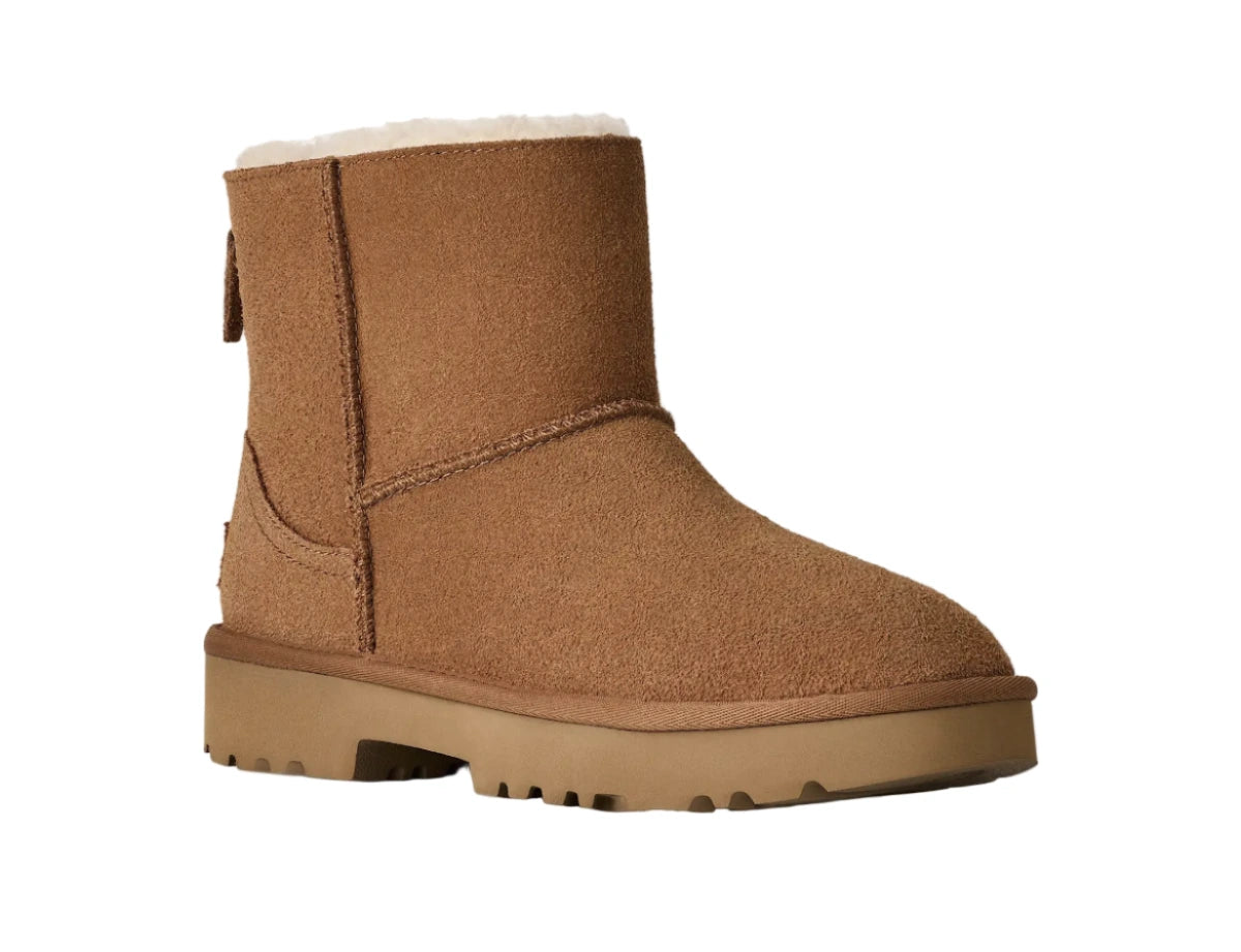 UGG 1171574 Women's Marais Zip Up – Getz's Inc.