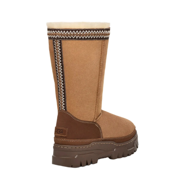UGG 1158323 Women's Classic Tall Trailgazer