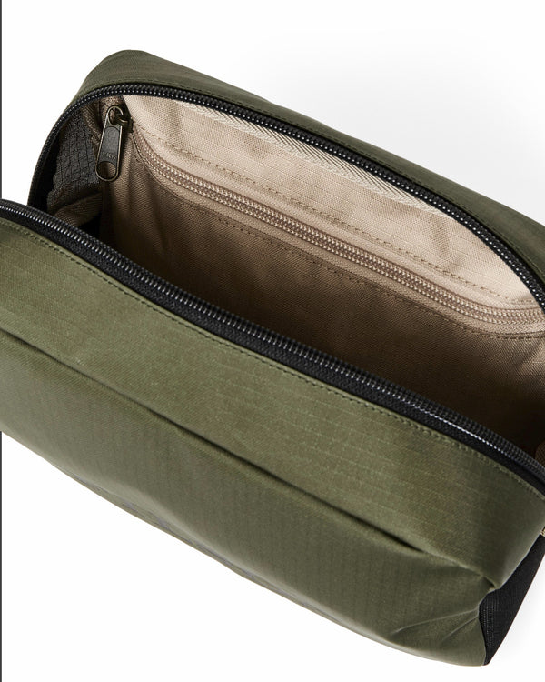 Filson 20307500 All-Weather Travel Pack