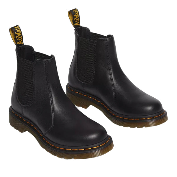 Dr. Martens 30698001 2976 Chelsea Boot