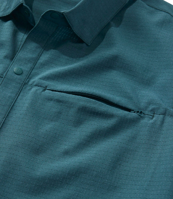L.L.Bean 527145 Men's Ultralight Venture Short Sleeve Shirt