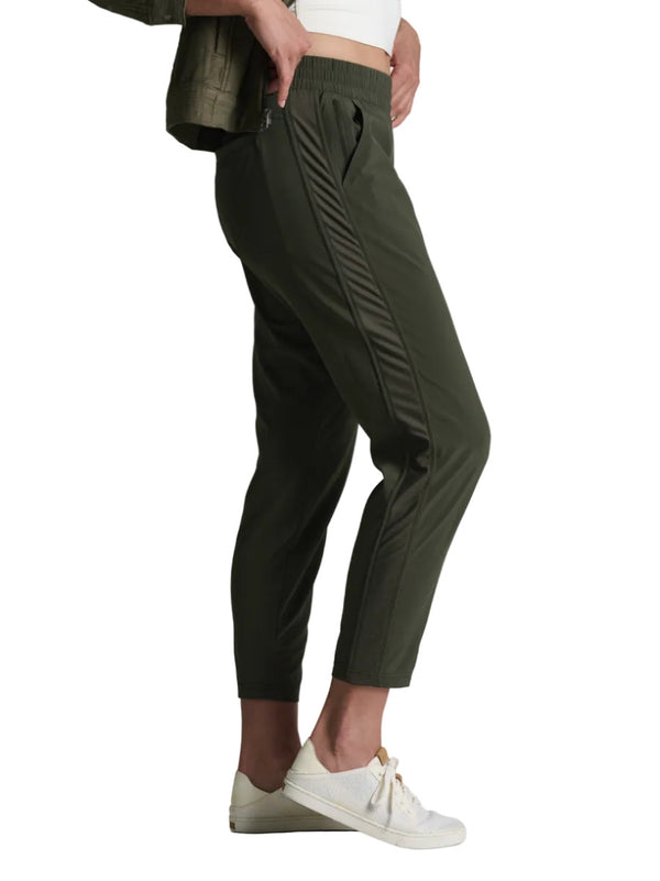 KUHL 6508 Women's Vantage Crop