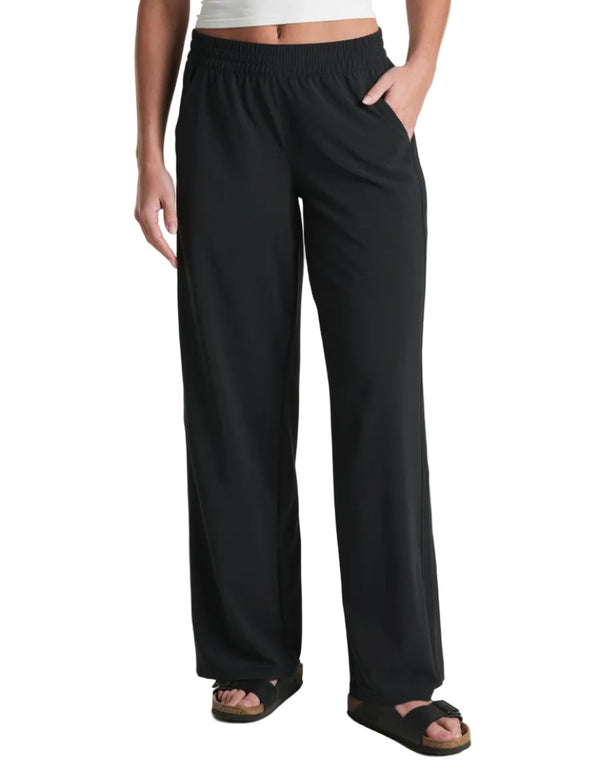 KUHL 6520 Women's Vantage Wide Leg