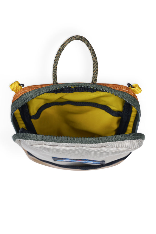 KAVU 9297 Essential Case