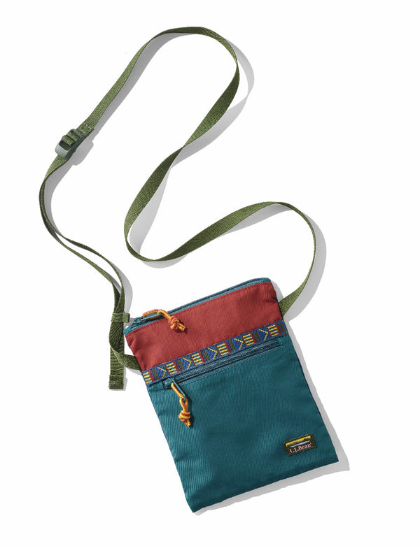 L.L.Bean 515565 Mountain Classic Crossbody Bag Multi