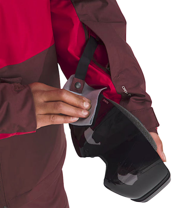 The North Face NF0A88TZ Boys' Freedom Insulated Jacket