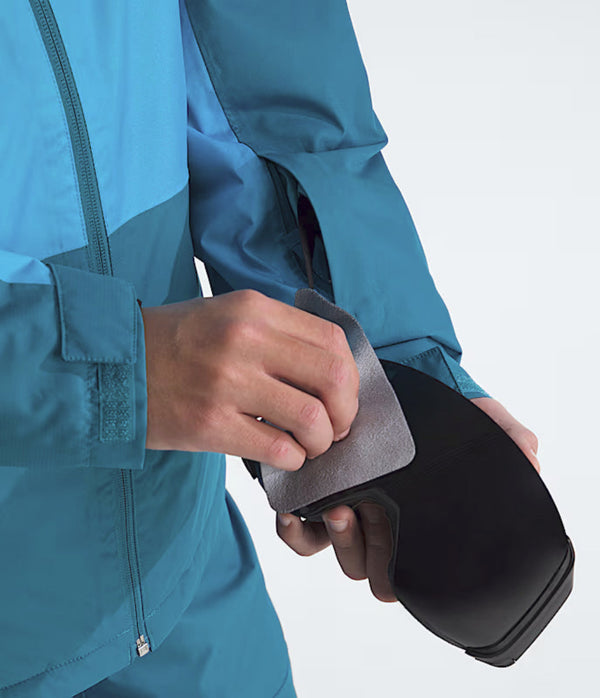 The North Face NF0A88TZ Boys' Freedom Insulated Jacket