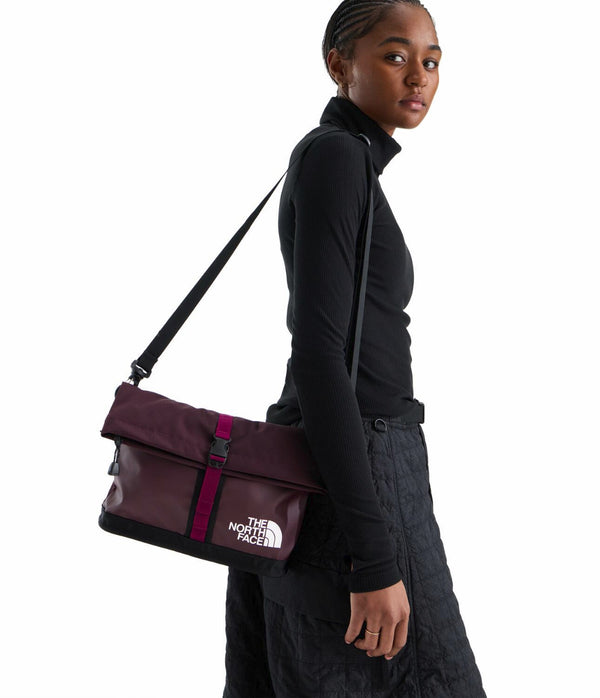 The North Face NF0A8BK6 Base Camp Shoulder Bag