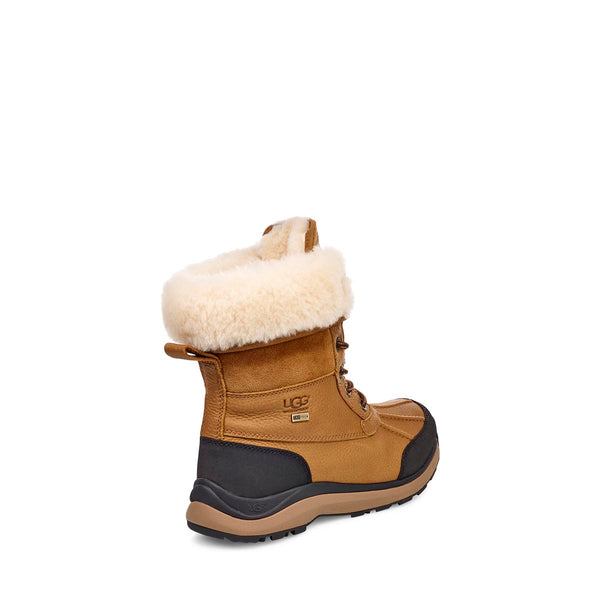 UGG 1095141 Women's Adirondack Boot III