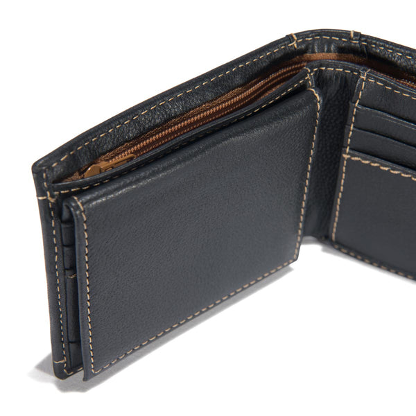 Carhartt Belts, Suspenders and Wallets B0000210 Pebble Leather Passcase Wallet